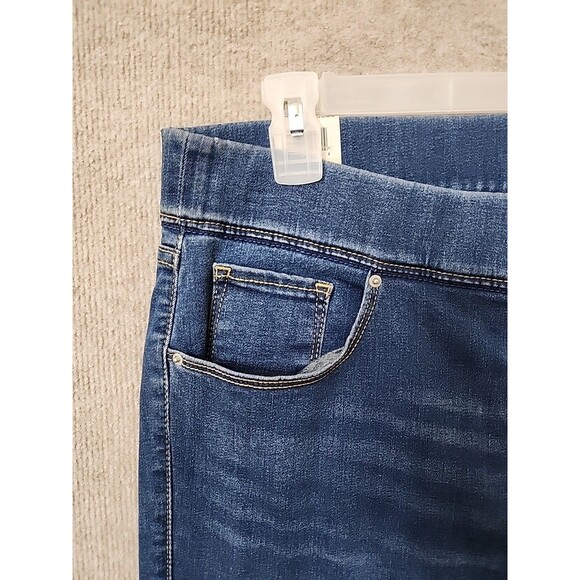 Levis Pull on Legging Jeans Womens 16W Short Blue Medium Wash Stretch NEW - Picture 4 of 13